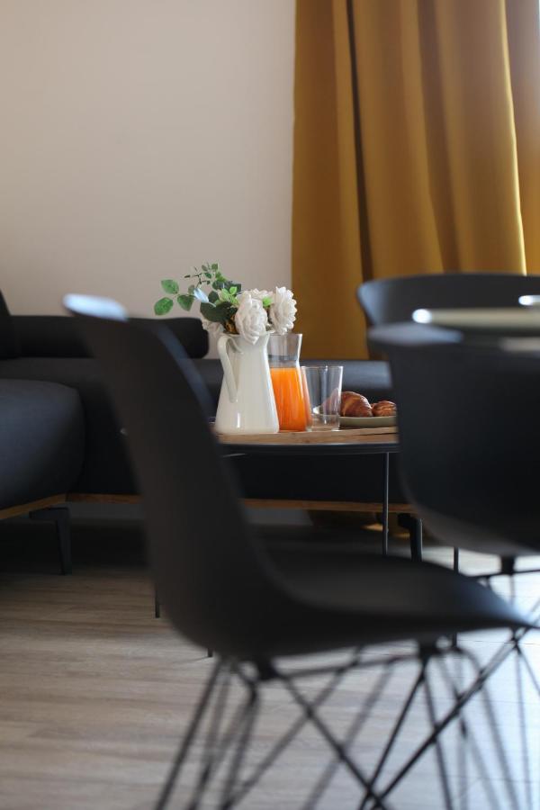 Apartments One Трогір Екстер'єр фото