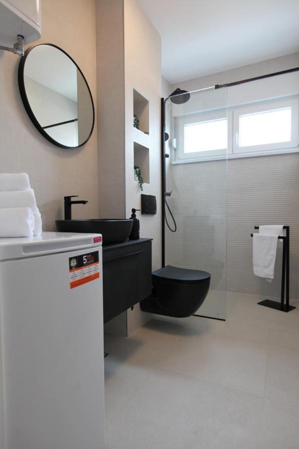 Apartments One Трогір Екстер'єр фото