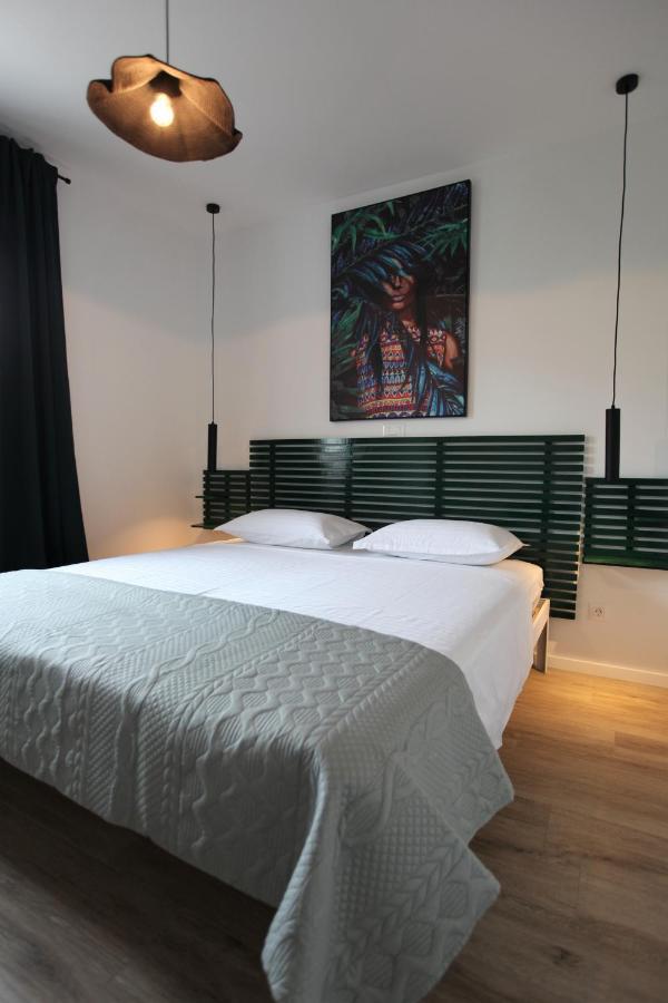 Apartments One Трогір Екстер'єр фото