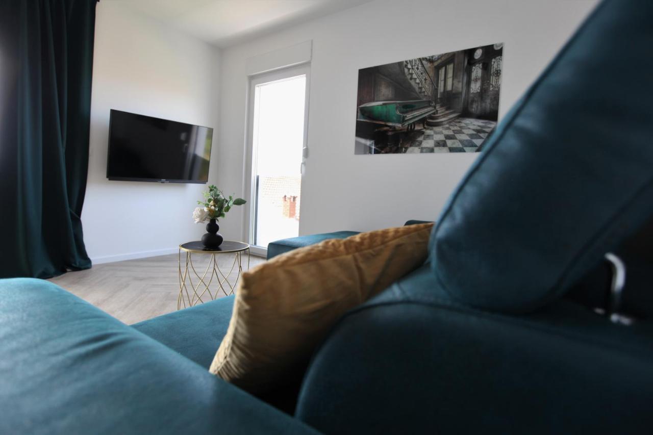 Apartments One Трогір Екстер'єр фото
