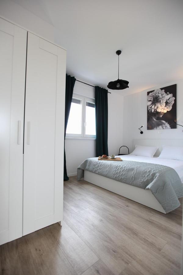 Apartments One Трогір Екстер'єр фото