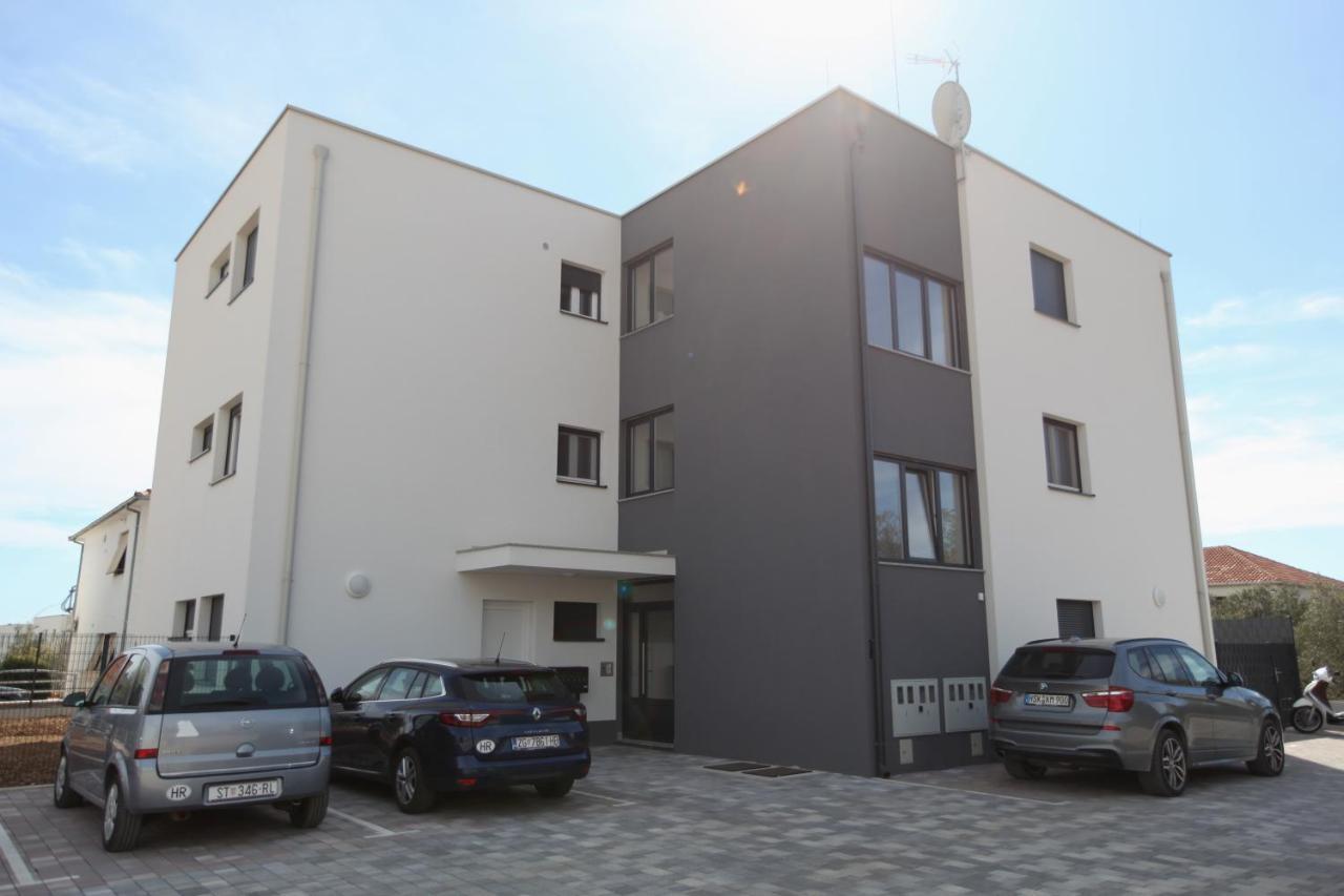 Apartments One Трогір Екстер'єр фото